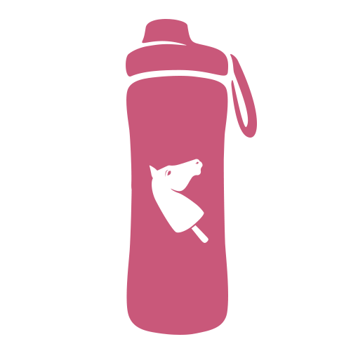 Růžová láhev na vodu s popruhem a bílou grafikou nanuku s koňskou hlavou na přední straně.