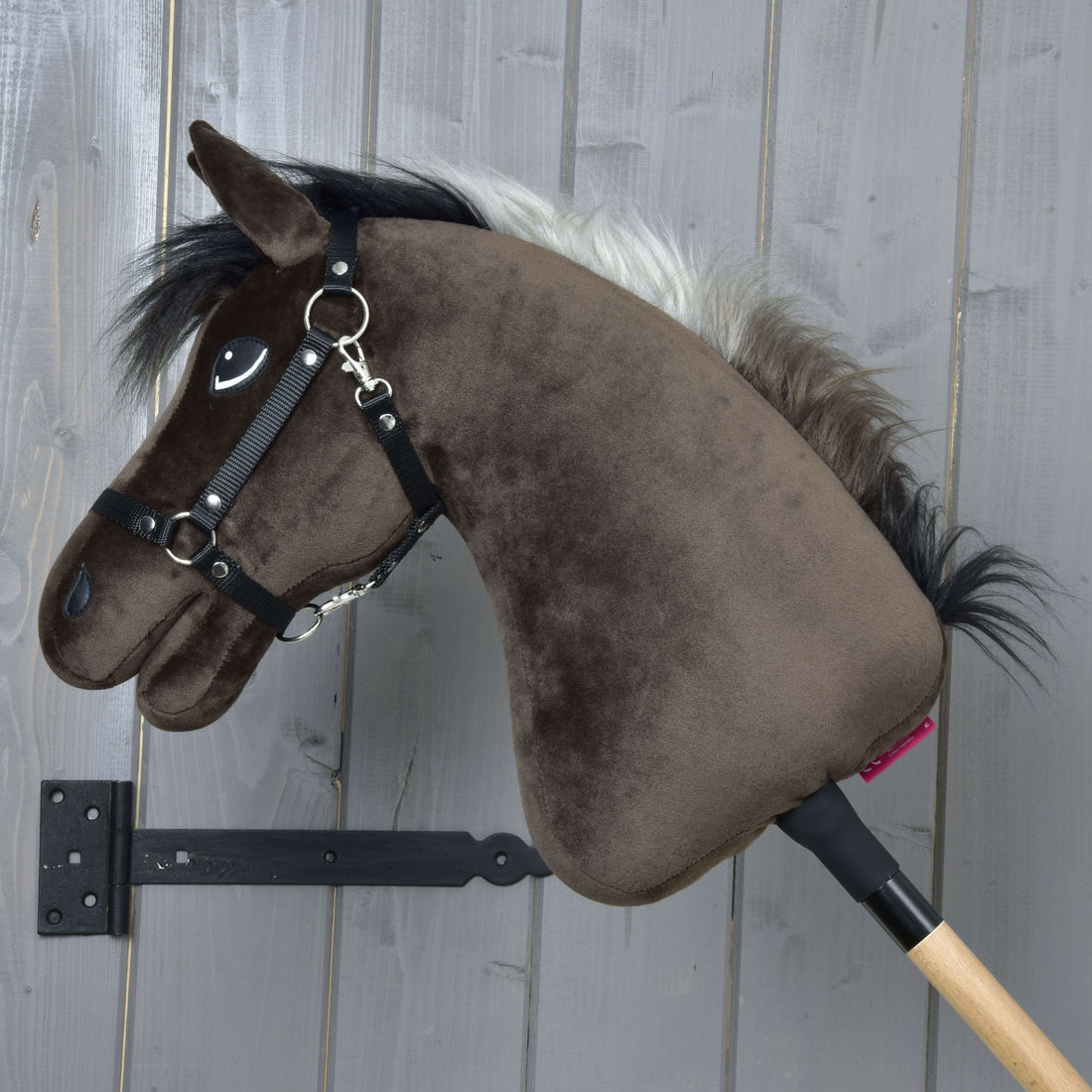 Hobby Horse Alfredo s černou ohlávkou