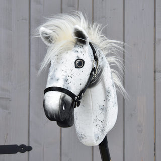 Hobby Horse Aspen s černou ohlávkou - velikost S