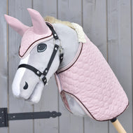 Set růžové prošívané deky a čabraky na šedém Hobby Horse