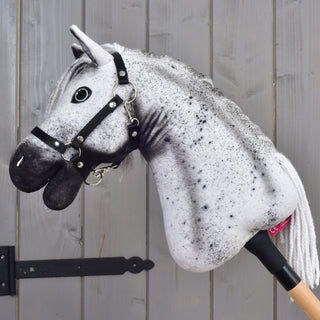 Hobby Horse Naivy s černou ohlávkou - velikost S