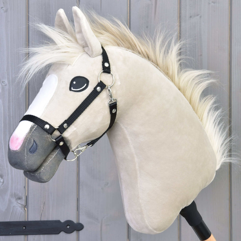 Hobby Horse Pixie s černou ohlávkou