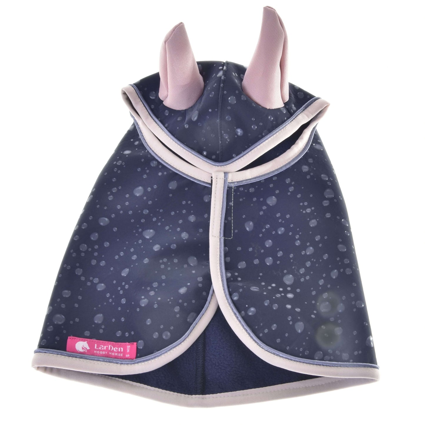 Pláštěnka Pinkie Blue (softshell) od Hobby Horse LarDen s tmavě modrým vzorem dešťových kapek, světle růžovým lemováním a dvěma růžovými tvary uší nahoře, plus růžovým štítkem LarDen na lemu – perfektní na venkovní vycházky mazlíčků za každého počasí.