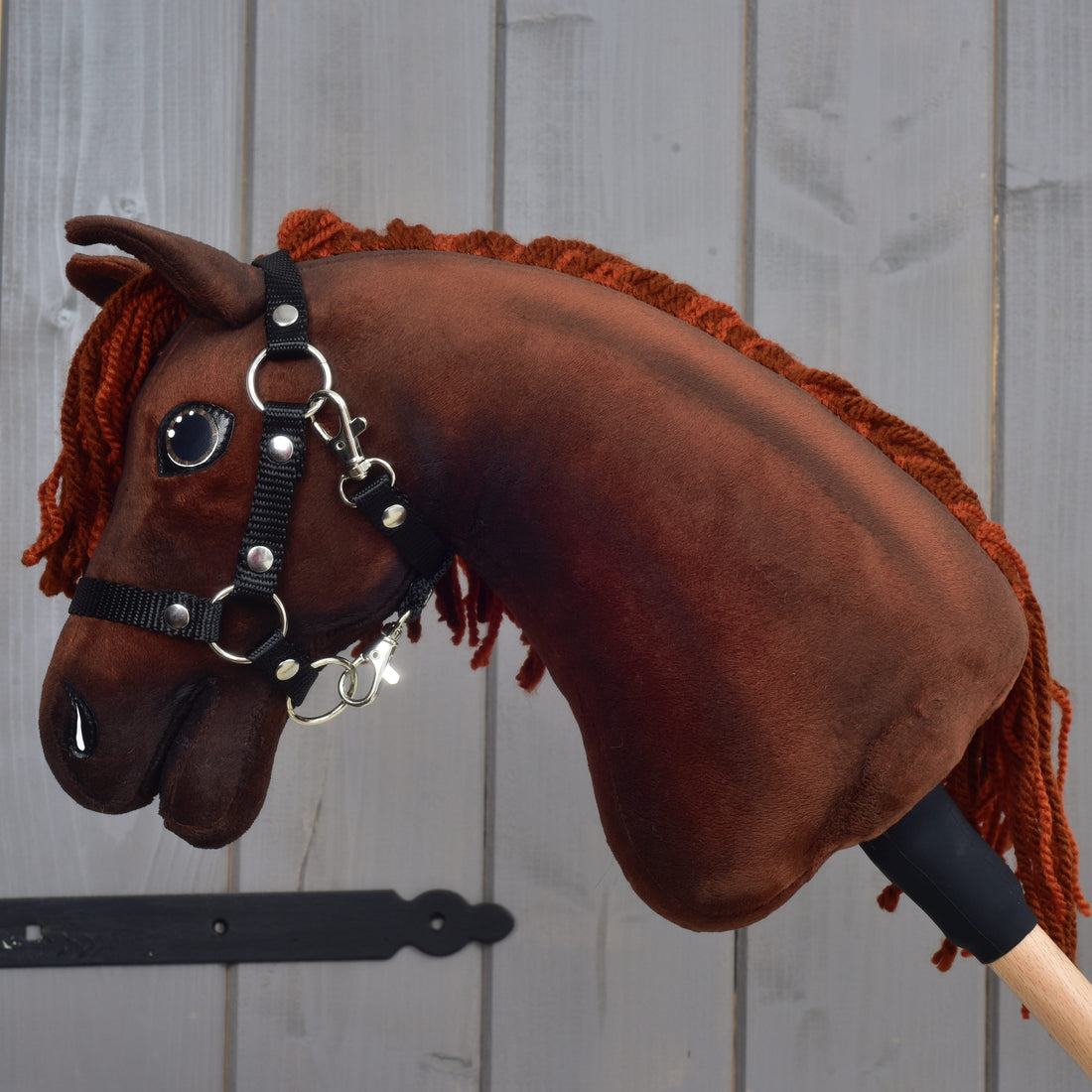 Hobby Horse Rebel s černou Ohlávkou - velikost XS