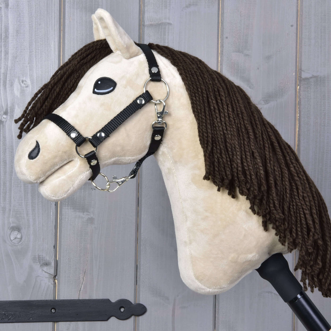 Hobby Horse Frederik LD s černou ohlávkou