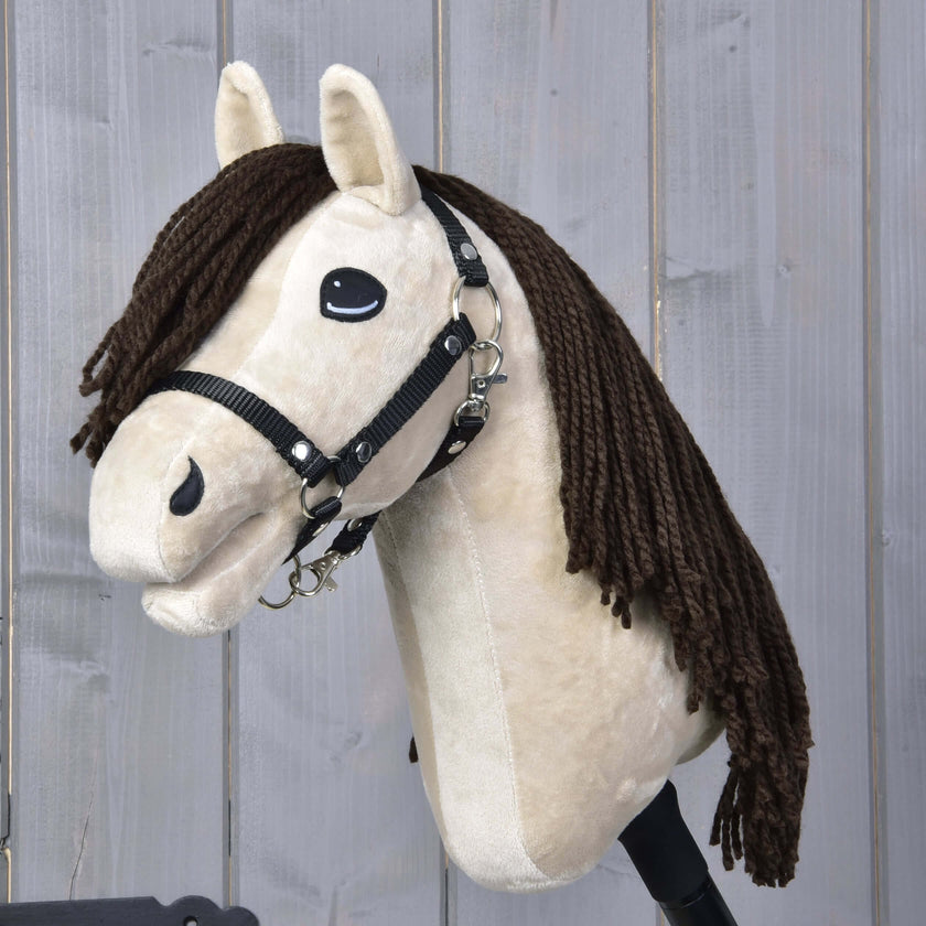 Hobby Horse Frederik LD s černou ohlávkou