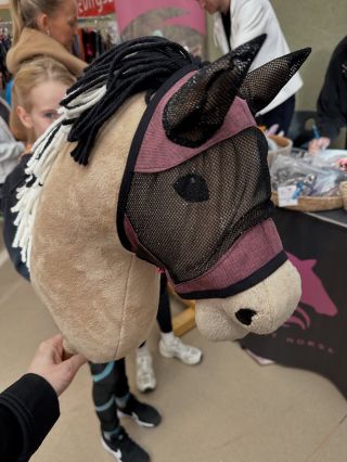 🥰LarDen masky De Luxe se staly velice oblíbenými. Velké + je jejich možnost velikostní variability a tak sedí na všechny...